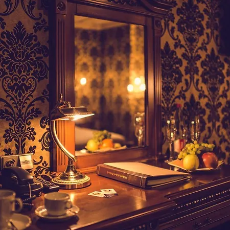 Hotell Florian Palace 4*