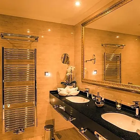 Florian Palace Hotel 4*