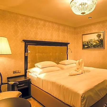 Florian Palace Hotel 4*