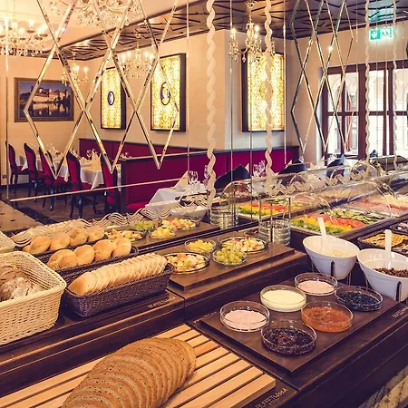 Hotell Florian Palace Jindřichŭv Hradec