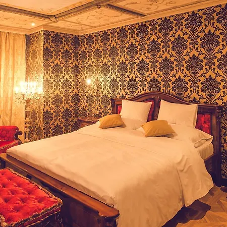 Florian Palace Jindrichuv Hradec